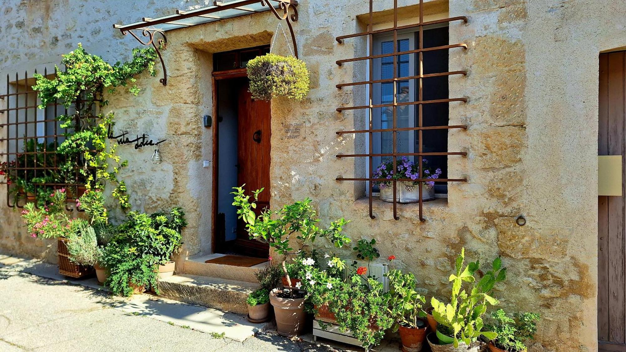 La Vita Dolce, Luberon Grambois Exterior photo