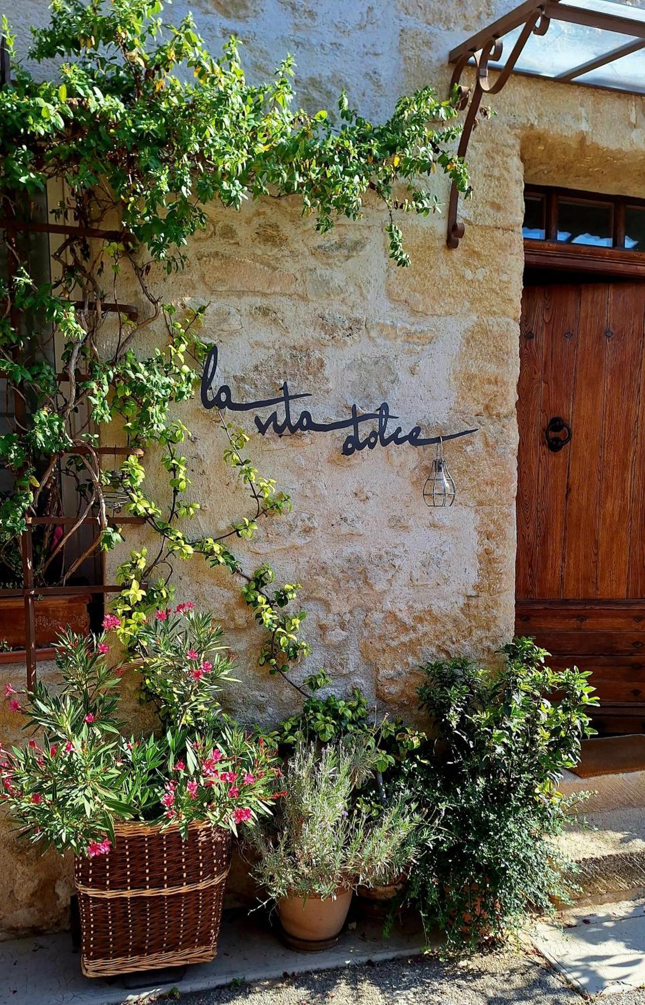La Vita Dolce, Luberon Grambois Exterior photo